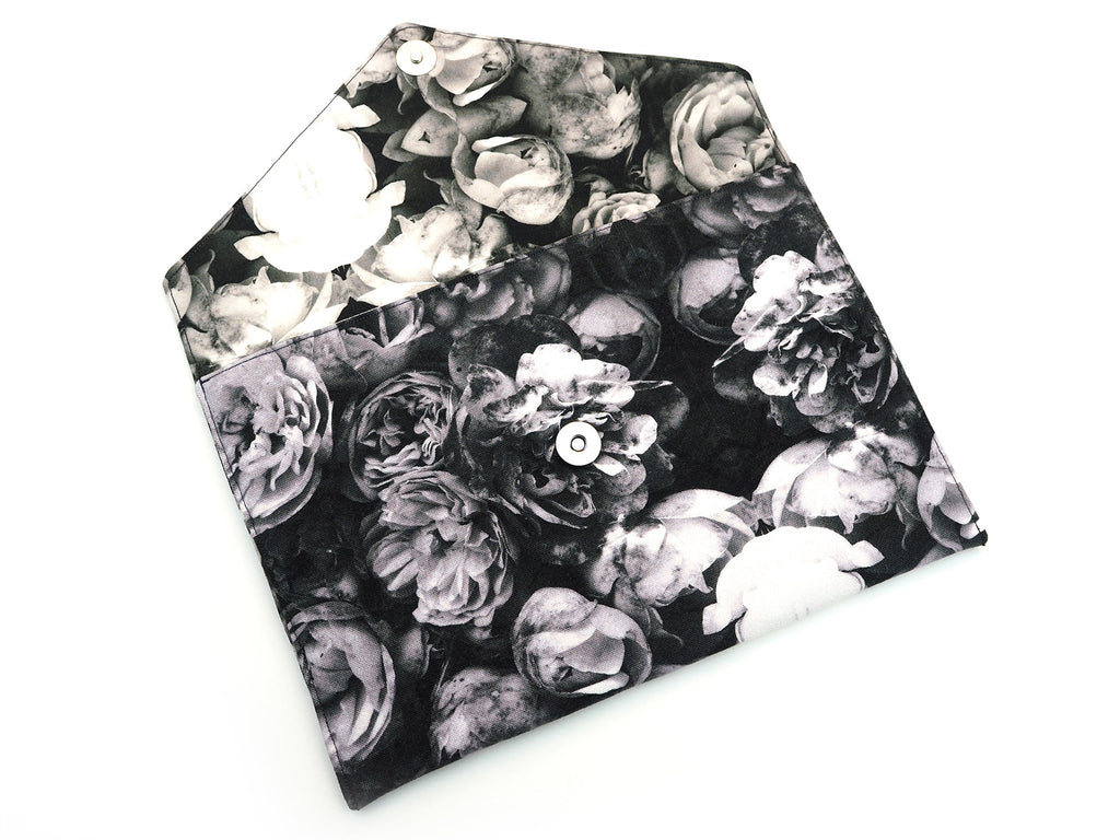 Grey roses clutch bag with magnetic clasp